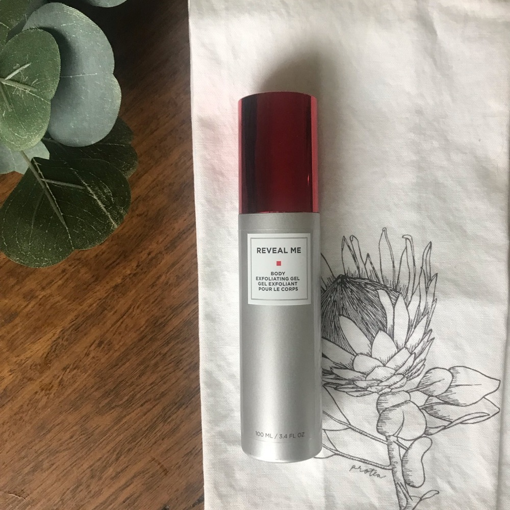 Body exfoliating for waxing